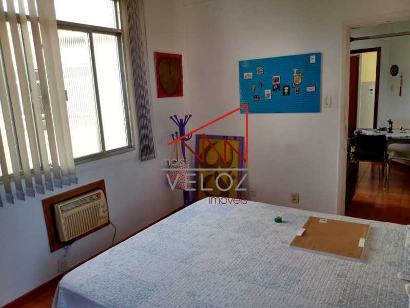 Apartamento à venda com 1 quarto, 40m² - Foto 6