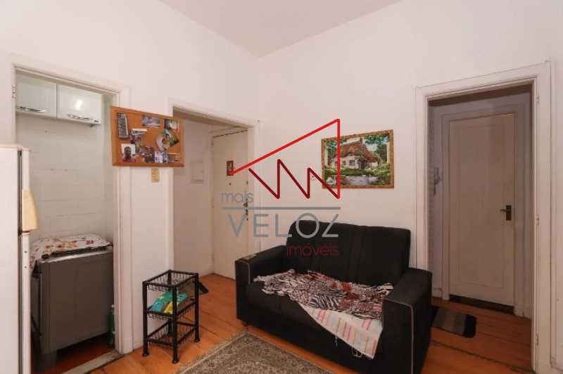 Apartamento à venda com 1 quarto, 45m² - Foto 4