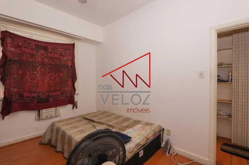 Apartamento à venda com 1 quarto, 45m² - Foto 10