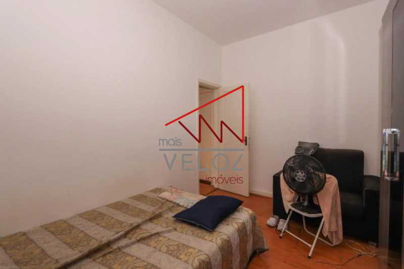 Apartamento à venda com 1 quarto, 45m² - Foto 11