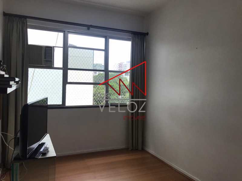 Apartamento à venda com 3 quartos, 90m² - Foto 2