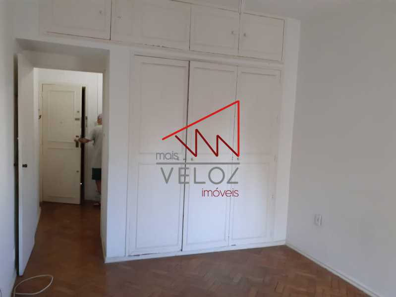 Apartamento à venda com 1 quarto, 22m² - Foto 11