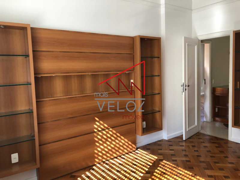 Apartamento à venda com 3 quartos, 160m² - Foto 6