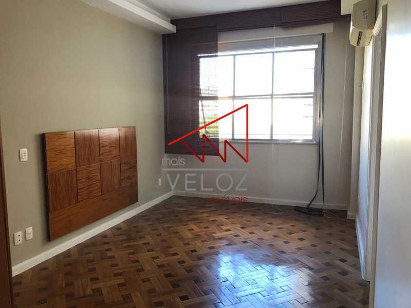 Apartamento à venda com 3 quartos, 160m² - Foto 15