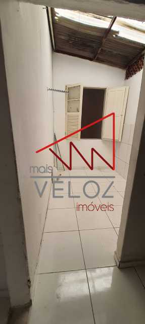 Casa de Vila à venda com 3 quartos, 60m² - Foto 14