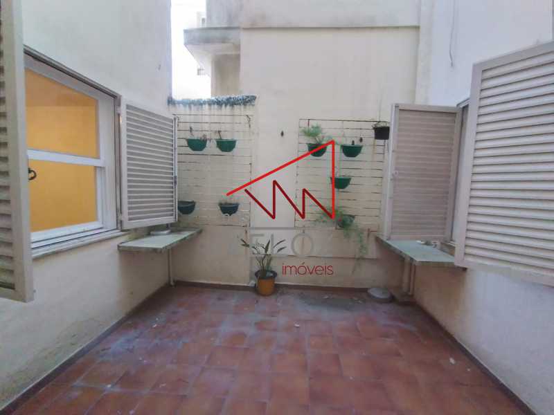 Apartamento à venda com 4 quartos, 200m² - Foto 8