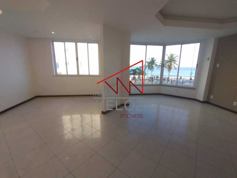 Apartamento à venda com 4 quartos, 200m² - Foto 5