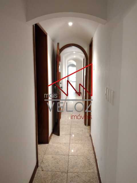 Apartamento à venda com 4 quartos, 200m² - Foto 16