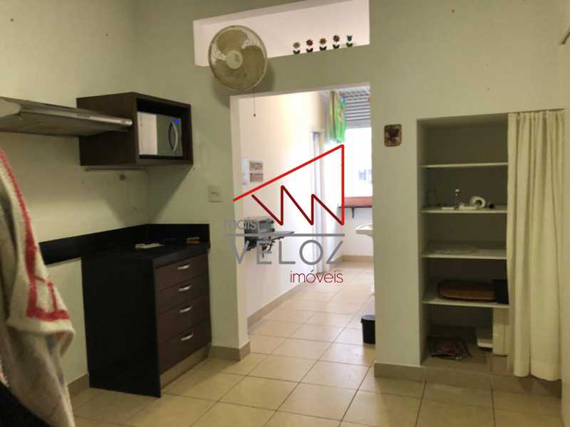 Apartamento à venda com 3 quartos, 210m² - Foto 12