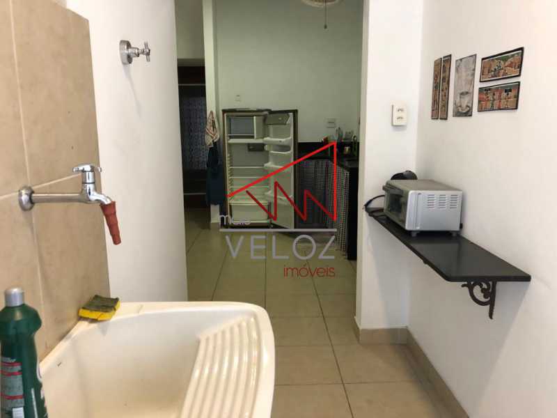 Apartamento à venda com 3 quartos, 210m² - Foto 13