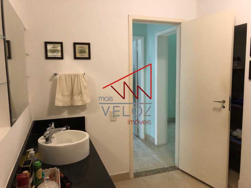 Apartamento à venda com 3 quartos, 210m² - Foto 20