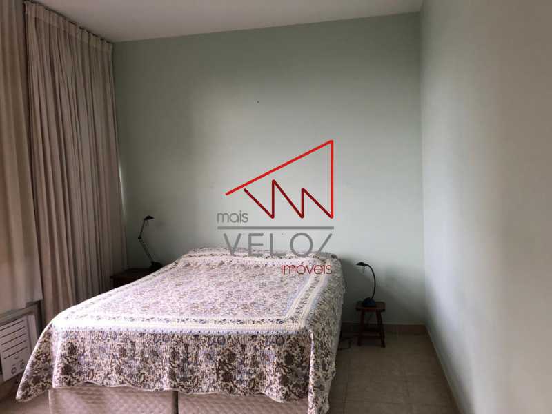 Apartamento à venda com 3 quartos, 210m² - Foto 21