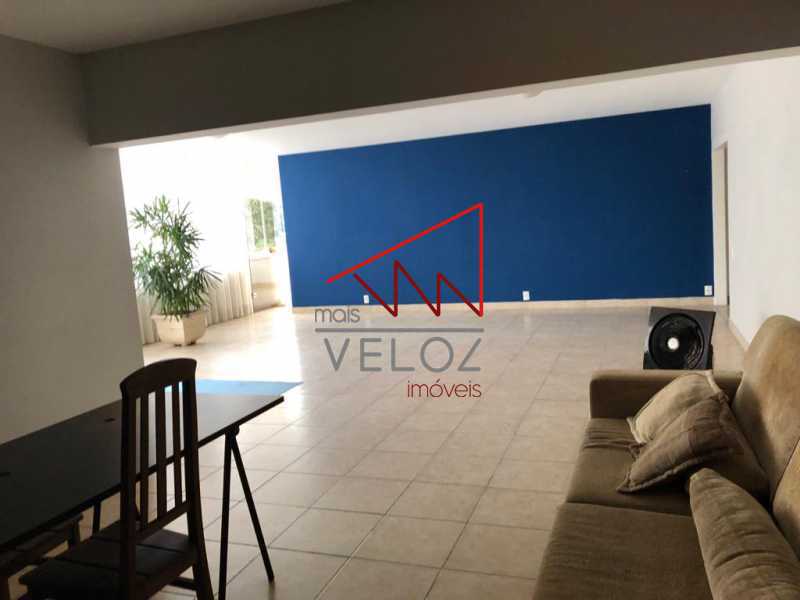 Apartamento à venda com 3 quartos, 210m² - Foto 27