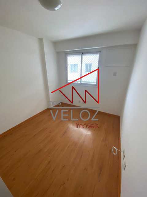 Apartamento à venda com 3 quartos, 95m² - Foto 10