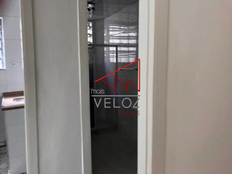 Apartamento à venda com 2 quartos, 45m² - Foto 13