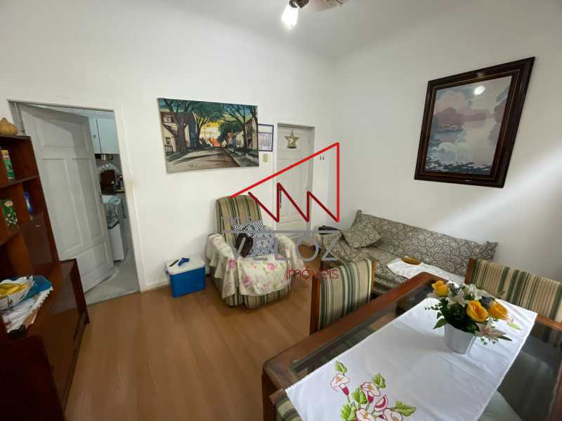 Apartamento à venda com 2 quartos, 64m² - Foto 1