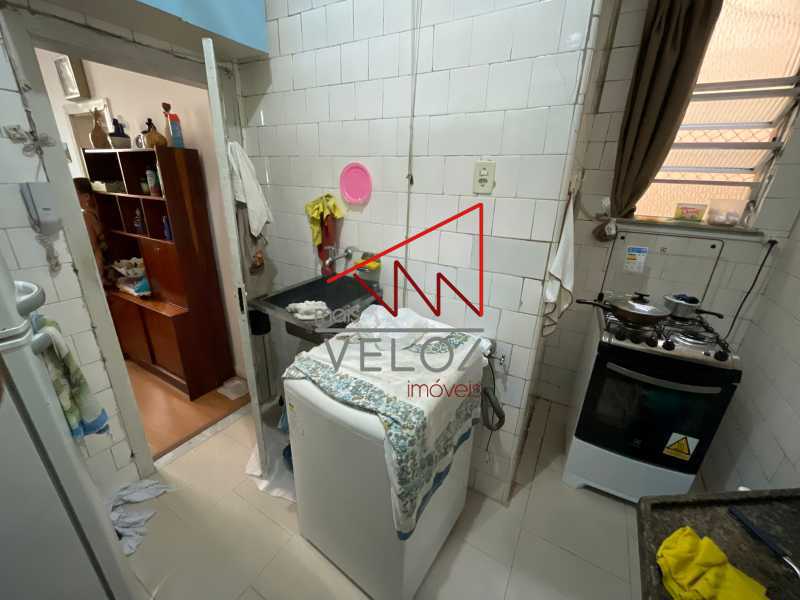 Apartamento à venda com 2 quartos, 64m² - Foto 16