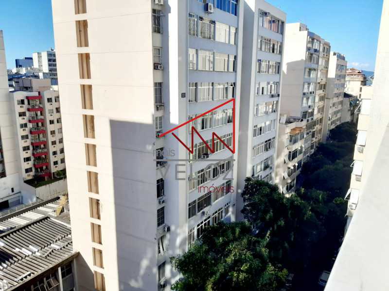 Apartamento à venda com 4 quartos, 210m² - Foto 28