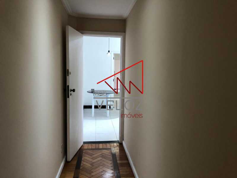 Apartamento à venda com 3 quartos, 192m² - Foto 21