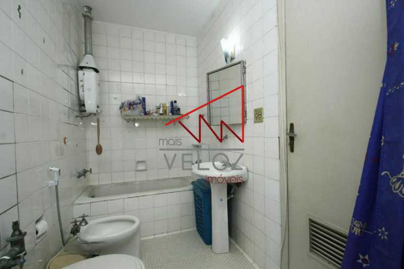 Apartamento à venda com 2 quartos, 70m² - Foto 28