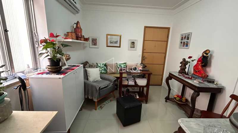 Apartamento à venda com 1 quarto, 30m² - Foto 1