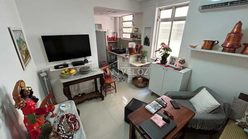 Apartamento à venda com 1 quarto, 30m² - Foto 2