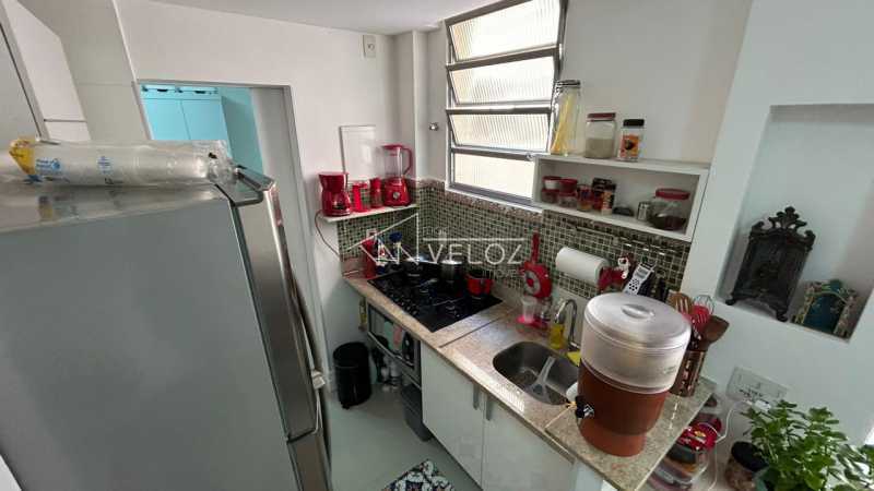 Apartamento à venda com 1 quarto, 30m² - Foto 17