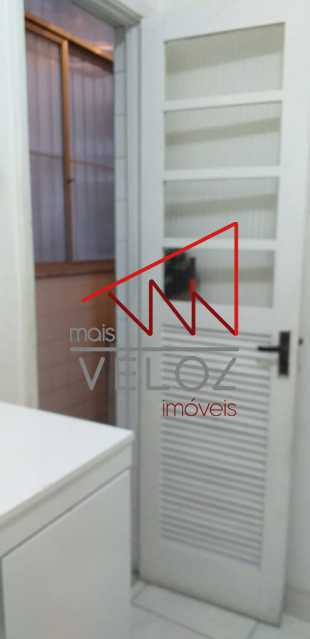 Apartamento à venda com 3 quartos, 144m² - Foto 14