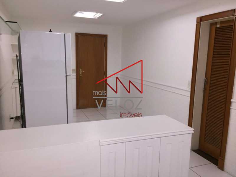 Apartamento à venda com 4 quartos, 430m² - Foto 16