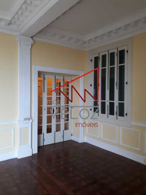 Apartamento à venda com 3 quartos, 400m² - Foto 12