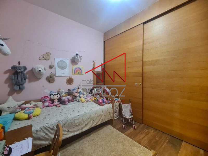 Apartamento à venda com 3 quartos, 110m² - Foto 13