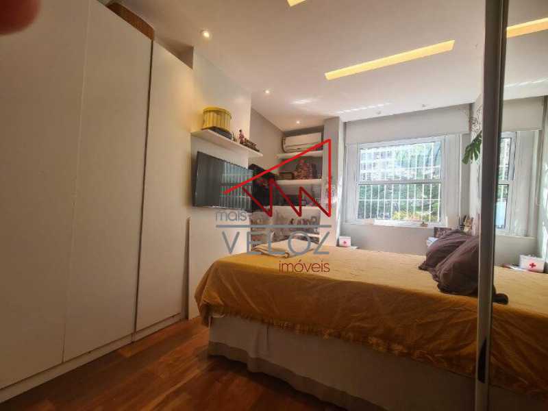 Apartamento à venda com 3 quartos, 110m² - Foto 12