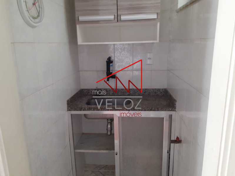 Apartamento à venda com 1 quarto, 31m² - Foto 18