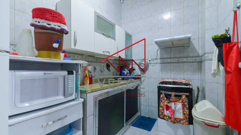 Apartamento à venda com 3 quartos, 150m² - Foto 8