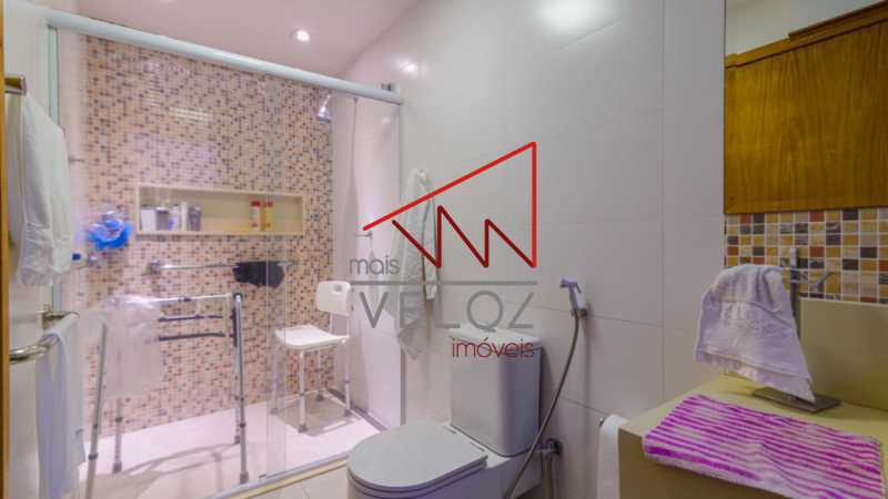 Apartamento à venda com 3 quartos, 150m² - Foto 17