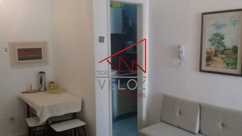 Apartamento à venda com 1 quarto, 32m² - Foto 11