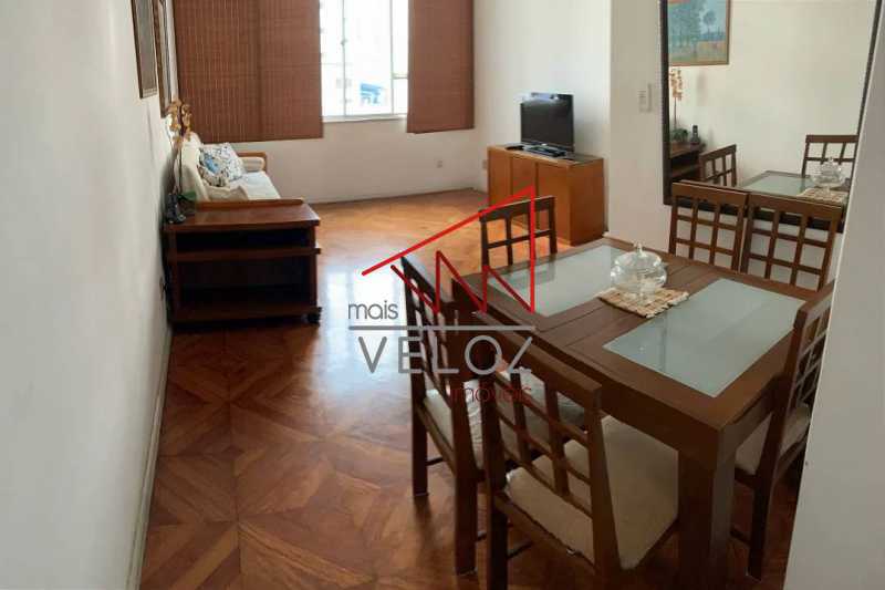 Apartamento à venda com 2 quartos, 75m² - Foto 3