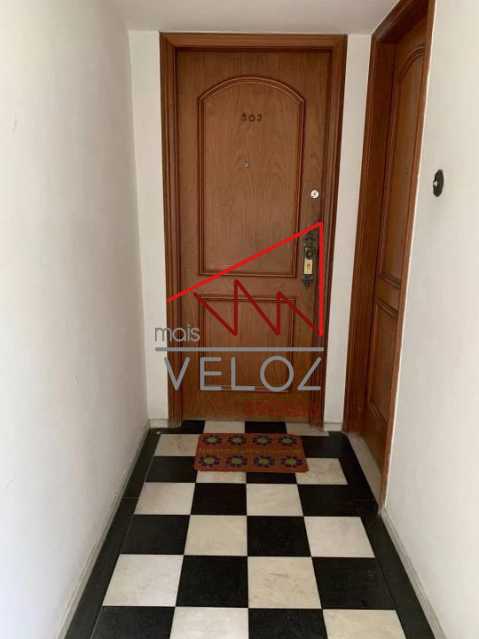 Apartamento à venda com 2 quartos, 75m² - Foto 5