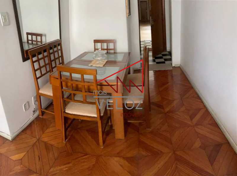 Apartamento à venda com 2 quartos, 75m² - Foto 6