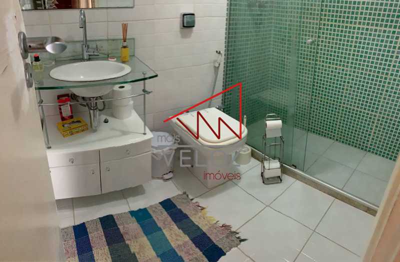 Apartamento à venda com 2 quartos, 75m² - Foto 8