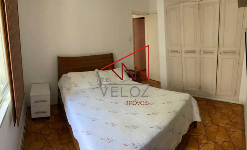 Apartamento à venda com 2 quartos, 75m² - Foto 10