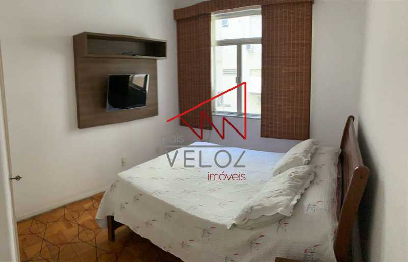 Apartamento à venda com 2 quartos, 75m² - Foto 11