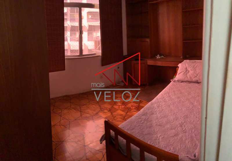 Apartamento à venda com 2 quartos, 75m² - Foto 15