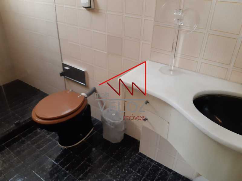 Apartamento à venda com 4 quartos, 251m² - Foto 8