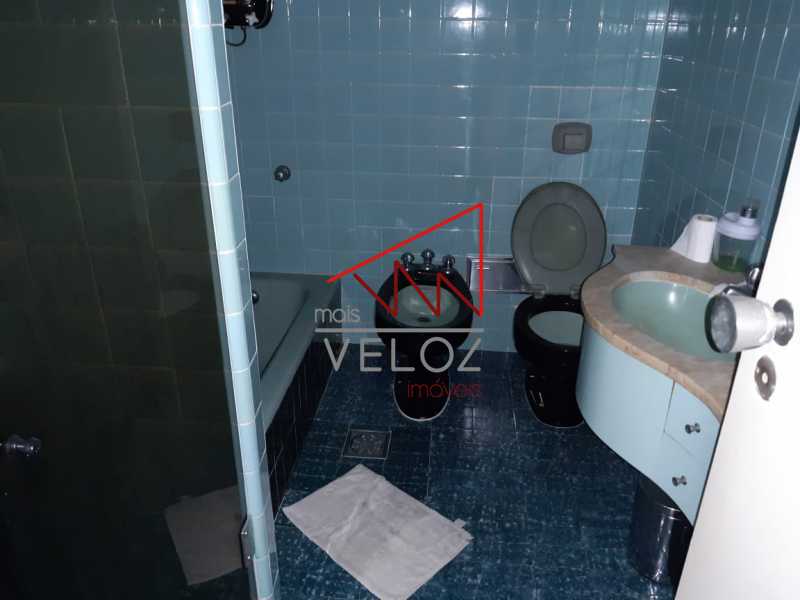 Apartamento à venda com 4 quartos, 251m² - Foto 21