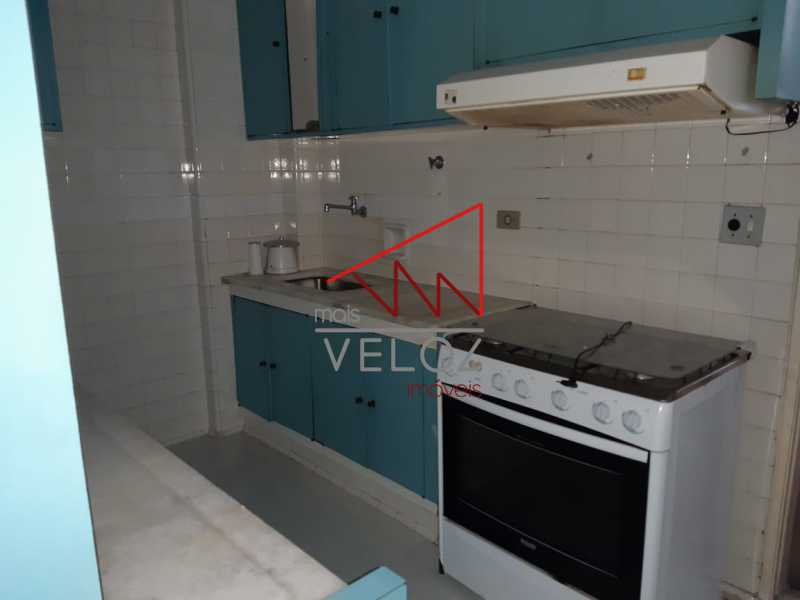 Apartamento à venda com 4 quartos, 251m² - Foto 18