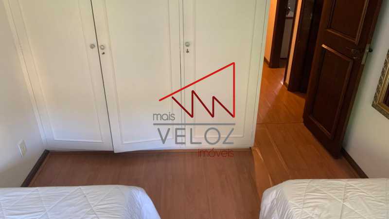 Apartamento à venda com 3 quartos, 120m² - Foto 15