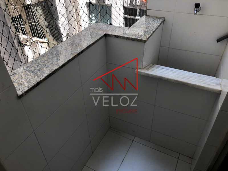 Apartamento à venda com 2 quartos, 58m² - Foto 16