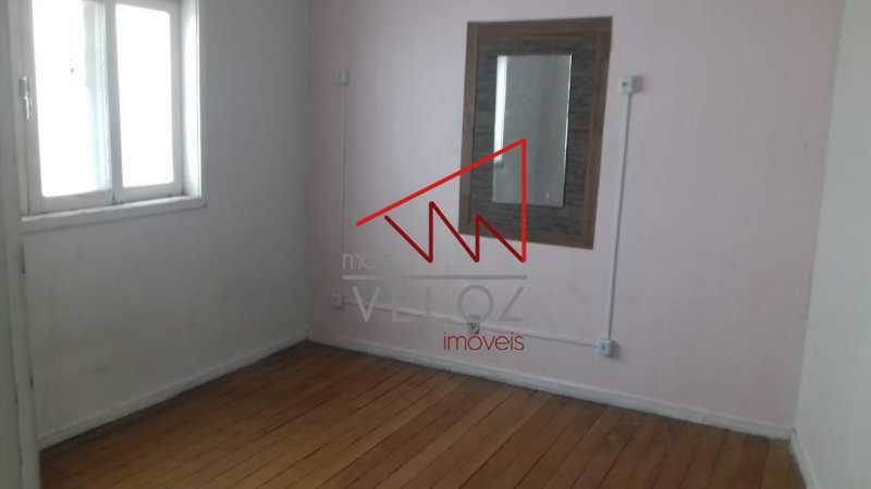 Casa à venda com 6 quartos, 360m² - Foto 11