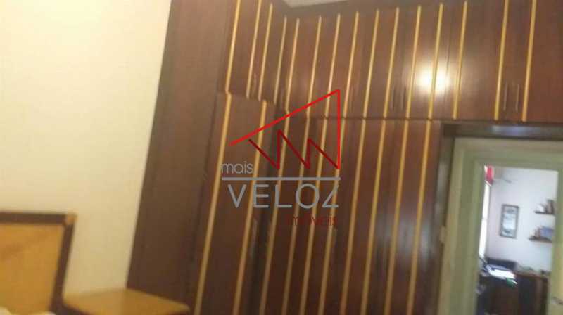 Apartamento à venda com 4 quartos, 198m² - Foto 15